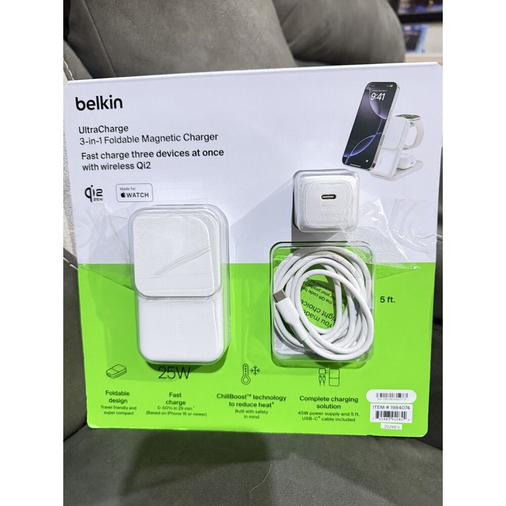 Belkin UltraCharge 3-in-1 Foldable Magnetic Charger Qi2 25W White Open Box